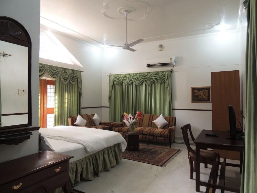 Kunjpur Guest House Prayagraj Bilik gambar